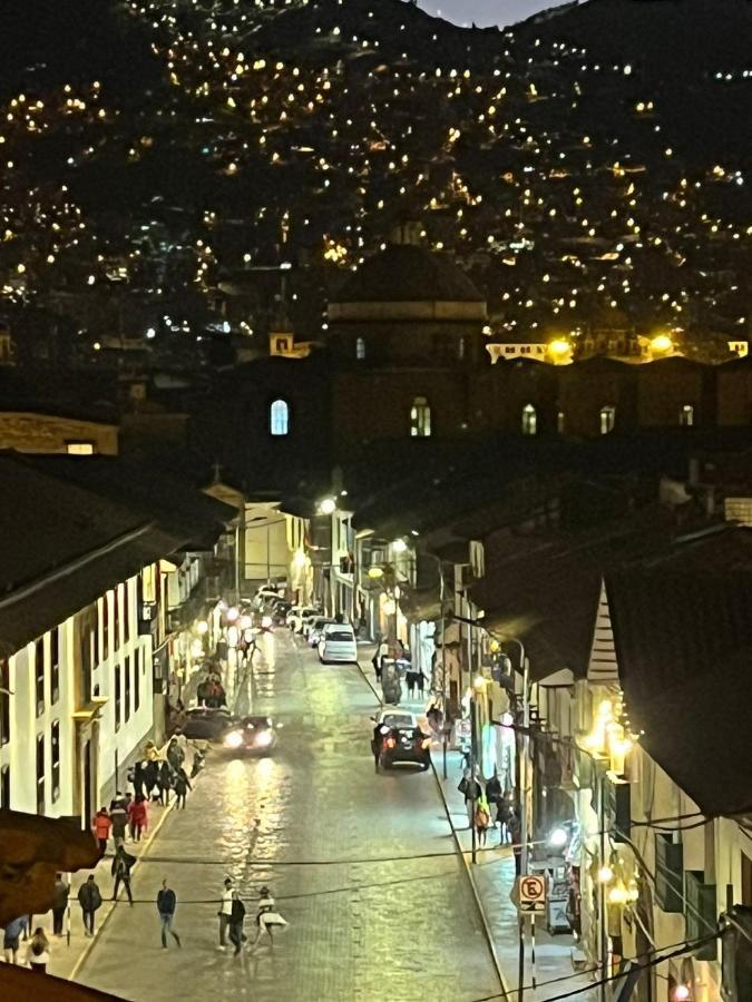 Отель Hostal Andenes De Alabado Куско Экстерьер фото